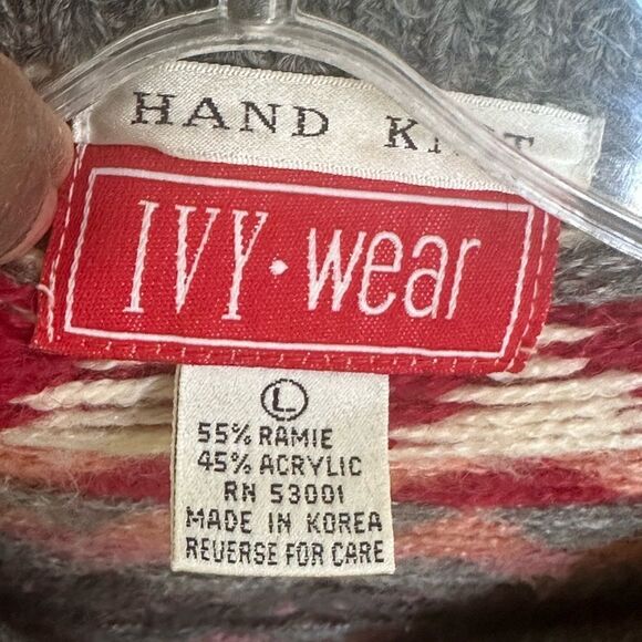 Ivy Wear 90’s Hand Knit Vintage Cardigan Sweater L - Picture 8 of 8